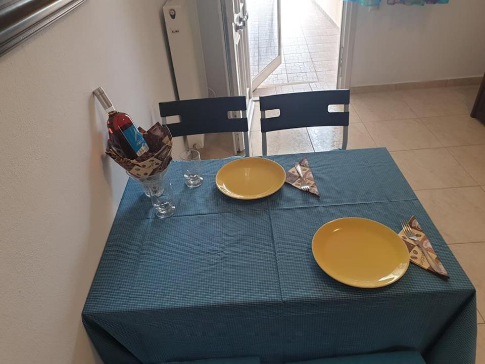 Anna Apartments Néa Péramos المظهر الخارجي الصورة
