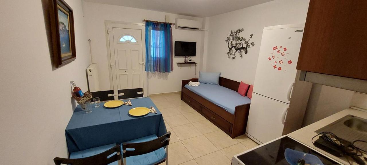 Anna Apartments Néa Péramos المظهر الخارجي الصورة